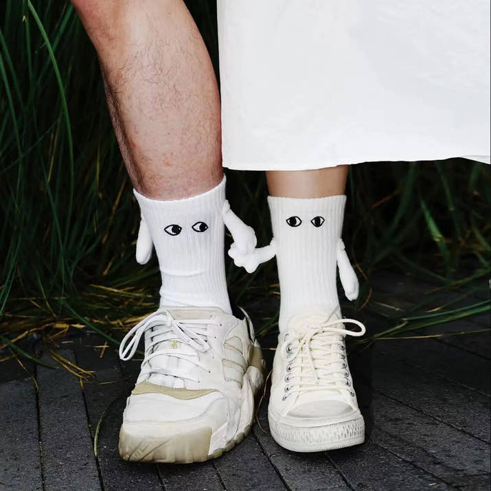 Trendy Cotton Mid-tube Couple Socks with Magnetic Suction